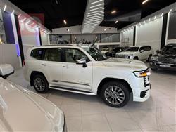 تۆیۆتا لاند کروزەر